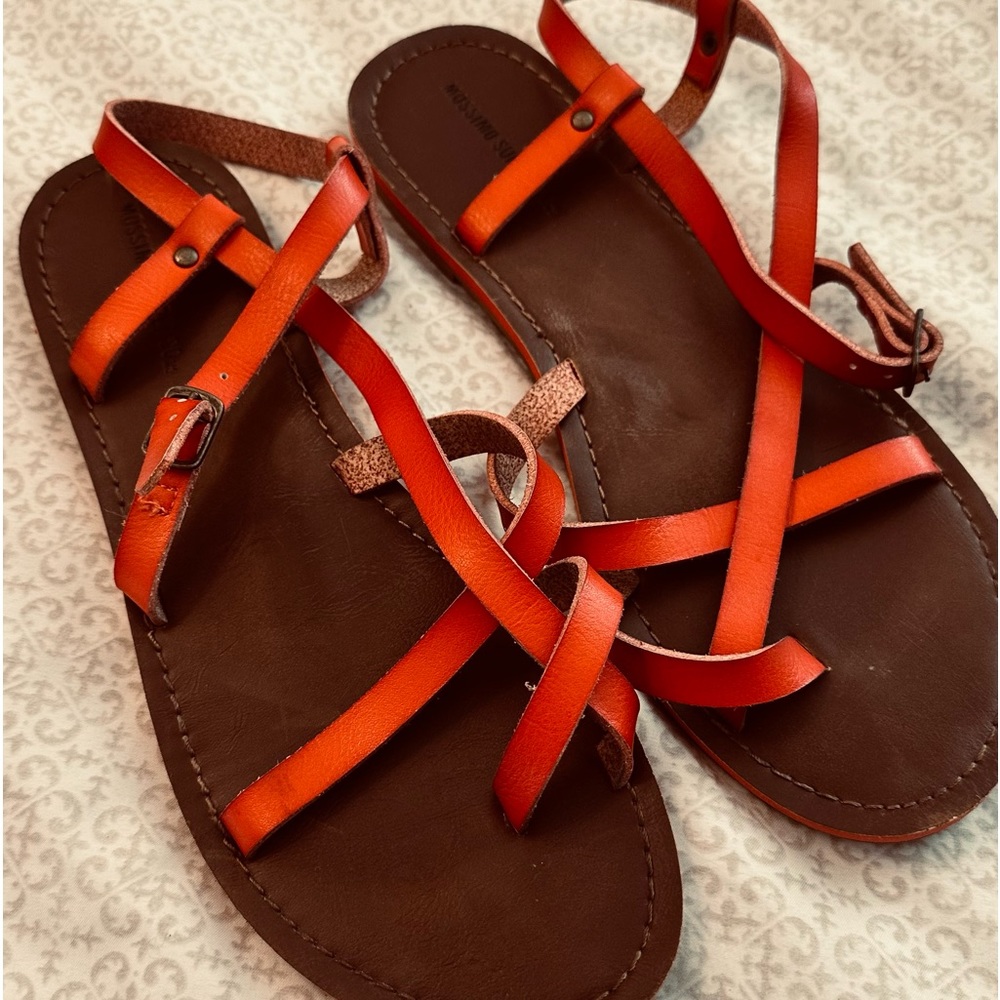 Woman’s Orange Mossimo Sandals